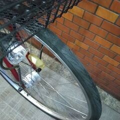自転車店から出品です。　　5年使用の赤い自転車の画像