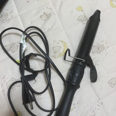 SALONIAのアイロンの画像