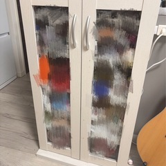 扉付きラック・キャビネットの画像
