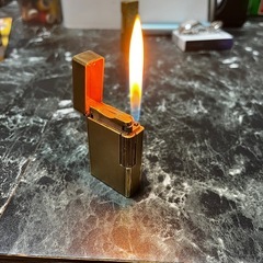 S.T. DuPont ガスライター　ゴールドの画像