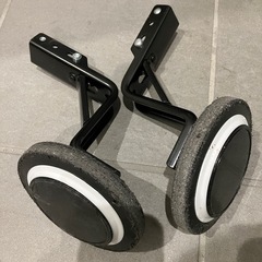 d-bike 16インチ　補助輪ありの画像