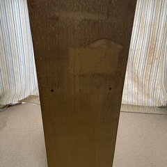 引出し付き棚の画像