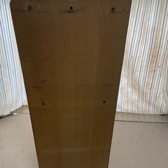 引出し付き棚の画像