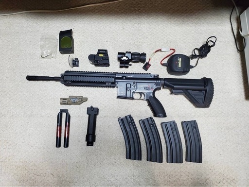 電動ガンその他サバゲー用品まとめ売り