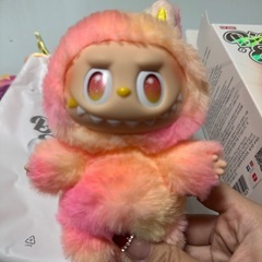 ラブブ　の画像