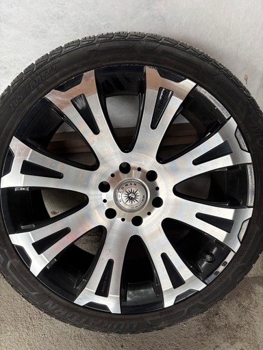 265/40r22  プラド 等