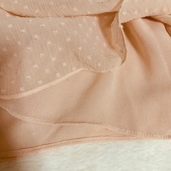 【着用回数少】ZARA ピンクベージュのブラウスの画像