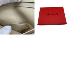 サルヴァトーレフェラガモ Salvatore Ferragamo 二つ折り財布 ガンチーニ ハグ ボルドーの画像