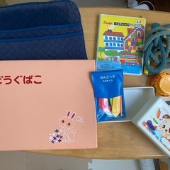 白鳥幼稚園　制服や用品の画像