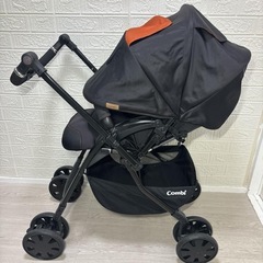 ［美品✨］🎉 完備品　説明書　クッション 付　手洗い清掃済み 　❗️ combi クロスゴー 4キャス UJ ‼️　ハンドル角度調節　両対面 式の画像