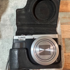 美品、デジカメ　パナソニックLUMIX DMC-TZ70の画像