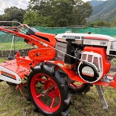 ⭐️動作確認　整備済み　一発始動　美車　クボタ　大型耕運機　TG750 歩行型トラクター　セル付き　YUASAバッテリー　新品交換　取扱説明書⭐️の画像