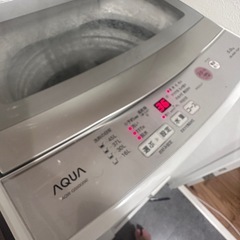 AQUA縦型洗濯機5kgの画像