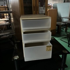 収納家具の画像