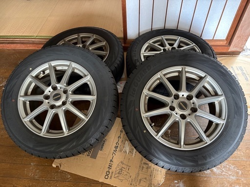 215/60R16 ヨコハマ IG70 スタッドレスタイヤホイールセット