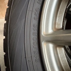 215/60R16 ヨコハマ IG70 スタッドレスタイヤホイールセットの画像