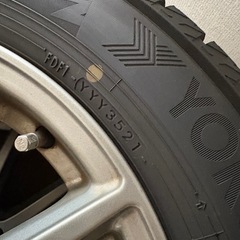 215/60R16 ヨコハマ IG70 スタッドレスタイヤホイールセットの画像