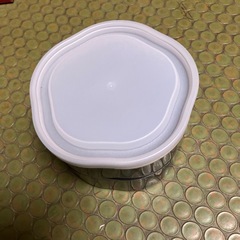 電子レンジ可能タッパーの画像