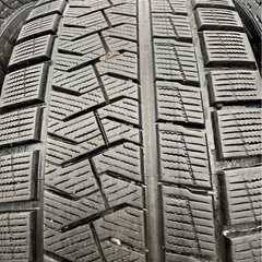 PIRELLEピレリ(225/50R17)19年制の画像