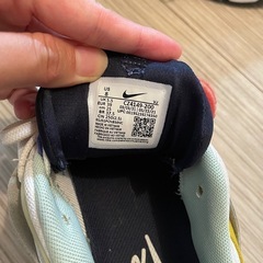 NIKE エアマックス　フュリオサ の画像