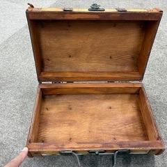 木製　カバン？　バック？の画像
