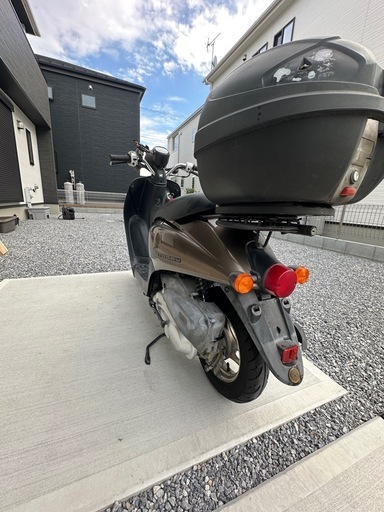 ホンダ バイク ブラウン リアボックス付き