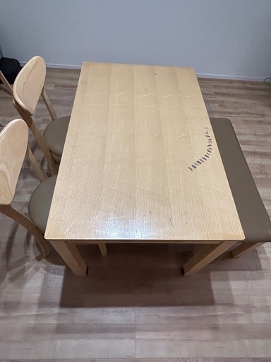 木製 ダイニングテーブル 椅子 2脚付き ベンチ付