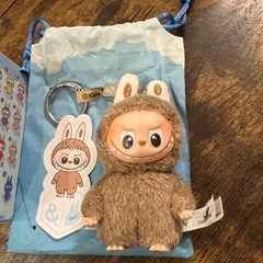 ラブブイニシャル& ぬいぐるみペンダントの画像