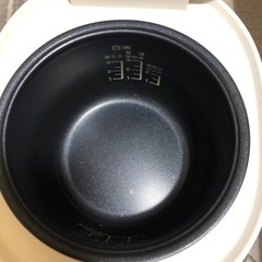 炊飯器の画像
