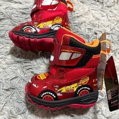 新品のカーズのブーツの画像
