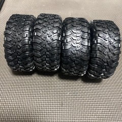1.9インチクローラーゴムタイヤの画像