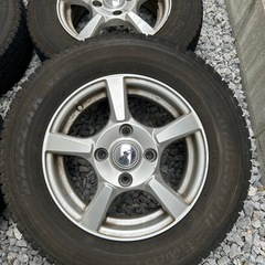 165/80R14 スタッドレスの画像