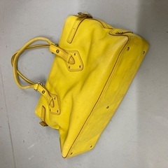 高級COLE HAAN🔴レザーバッグ👜の画像