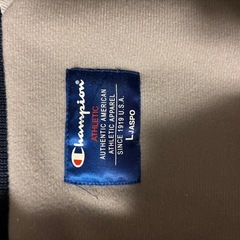 チャンピオン裏起毛ウィンドブレーカーLの画像