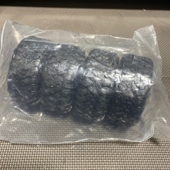 1.9インチクローラーゴムタイヤの画像