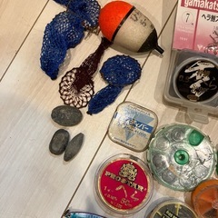 古い釣り道具の画像