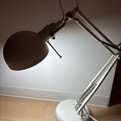 IKEA フォルソー FORSA 　ワークランプ　ホワイトの画像
