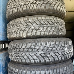 アルミホイール　4穴　4本セット　175/65R15 オールシーズンタイヤ　2023年製　バリ山　スイフトにてしようにて使用の画像