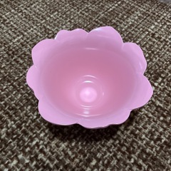 重なるお花のボウル
の画像