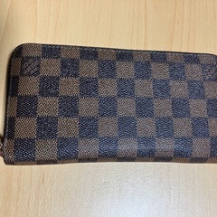 【決定済】中古　長財布の画像