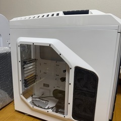 PCケース　CM Storm Stryker(SGC-5000W-KWN1-JP)の画像