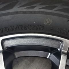 中古美品☆スタッドレス BLIZZAK VRX2(ブリヂストン) ＋SCHNEIDERホイール(シュナイダー) 195/65R15 冬タイヤ×4本 5穴の画像
