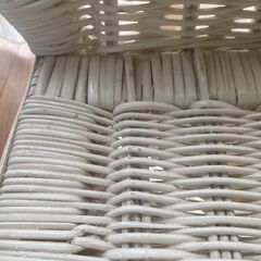 ラタンの椅子（白）（幼児用サイズ）の画像