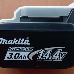 BL1430B マキタ純正バッテリー (ジャンク品) ３個セットの画像