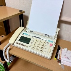 Panasonic おたっくす パーソナルFAX 電話機 KX-PD303-W　子機1個付きの画像