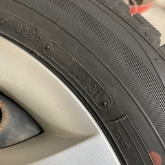 175/65R14 2021年製 ダンロップ DUNLOP WINTERMAXX WM02 スタッドレスタイヤ 4本バリ溝
の画像