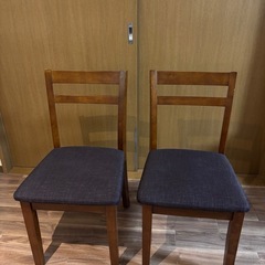 【ニトリ】ダイニングテーブルセット（椅子2脚付き・3年使用）／引き取り限定の画像