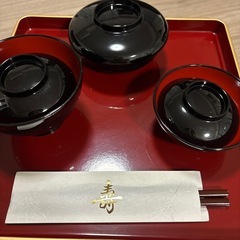 11/2までに取りに来れる方いませんか　新生児沐浴風呂　お食い初めセットの画像