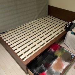 セミダブルベッド7000円の画像