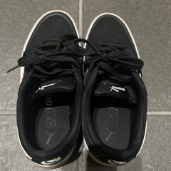 PUMA スニーカー25.5センチの画像